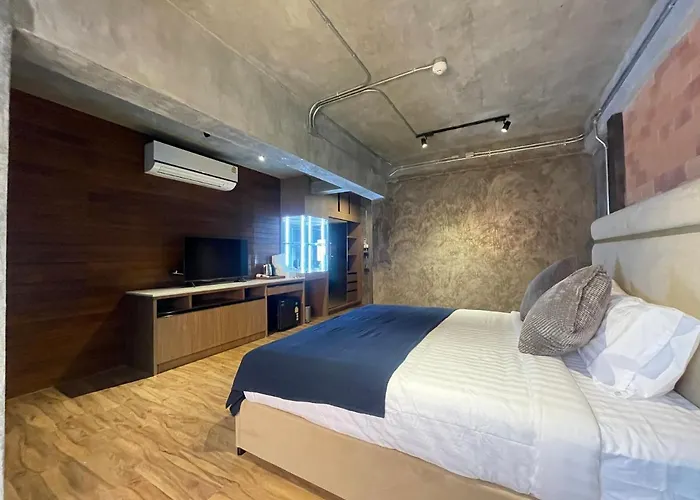 Loft122 Hotel