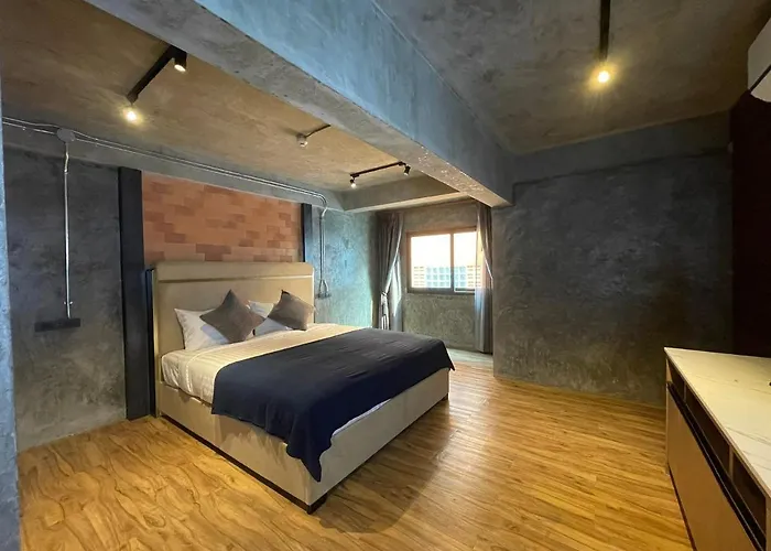 Loft122 Hotel