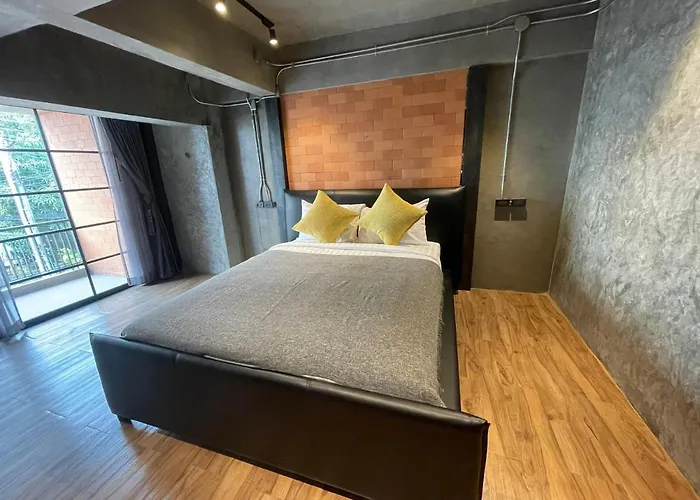 Loft122 * Bangkok