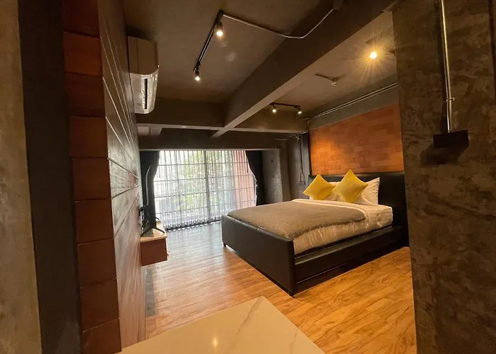 Hotel Loft122 *
