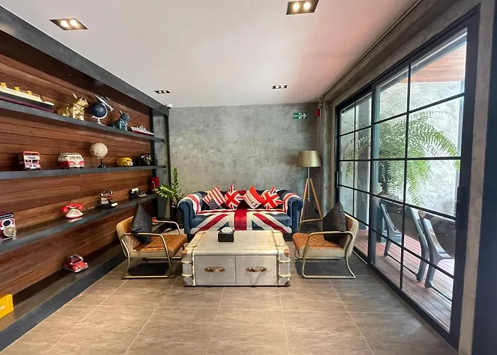 Loft122 Hotel